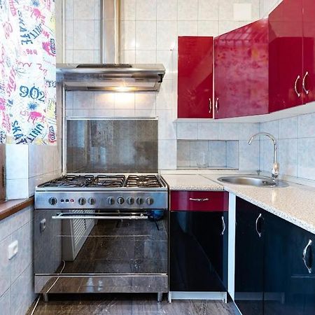 911 Apartments Antonovichа Kiev Ngoại thất bức ảnh