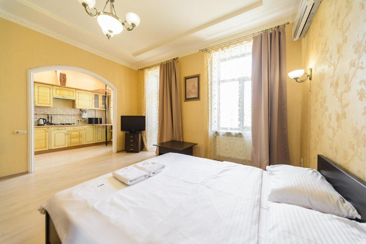 911 Apartments Antonovichа Kiev Ngoại thất bức ảnh