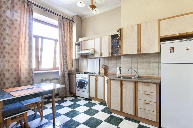 911 Apartments Antonovichа Kiev Ngoại thất bức ảnh