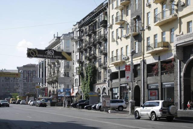 911 Apartments Antonovichа Kiev Ngoại thất bức ảnh